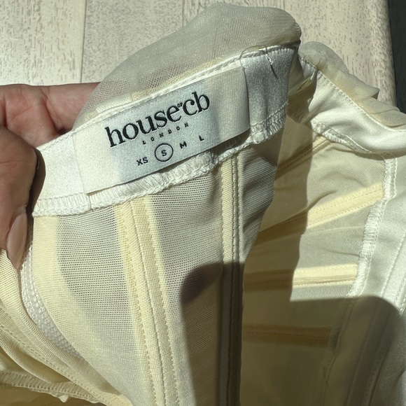 House of CB Cream Melinda Corset Size Medium - Picture 7 of 8
